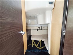 Stern cabin entrance
