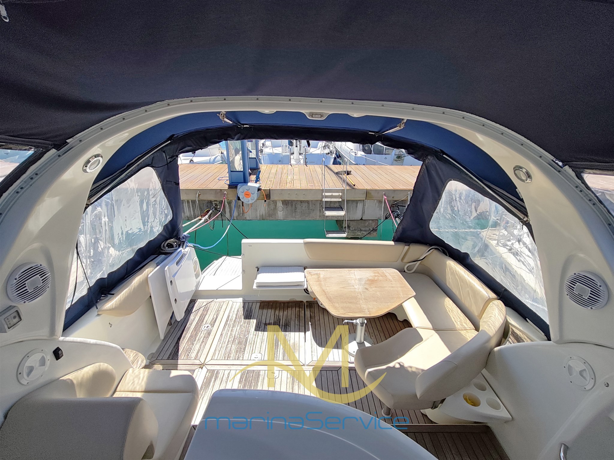 Back cockpit