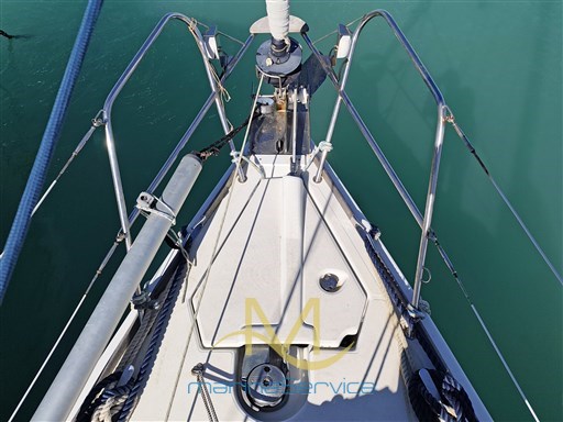 Bow and ancor roller