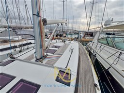 Amidship