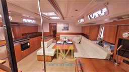 Saloon 1