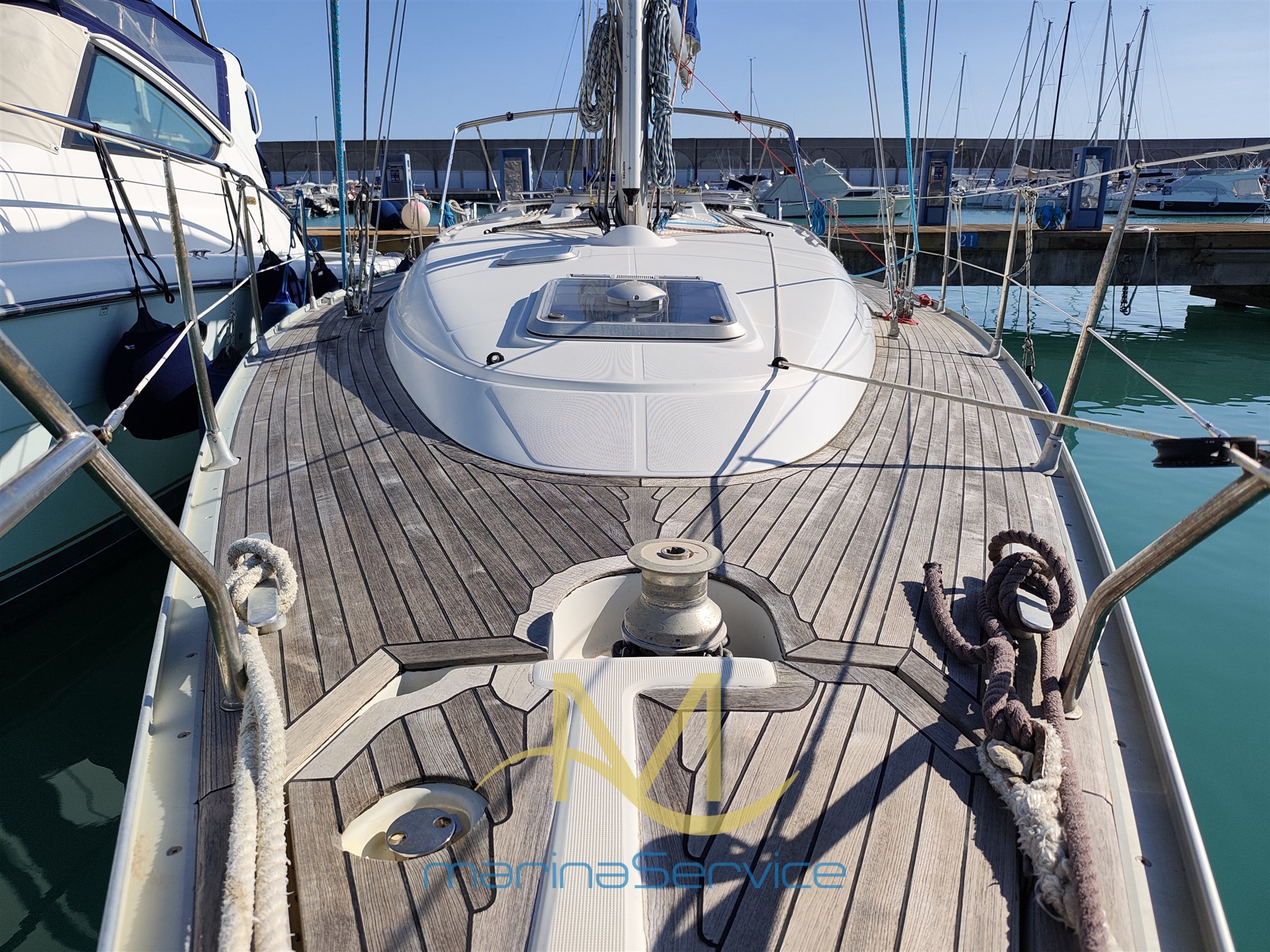 Backview deck