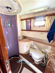 CAYMAN 38 BAGNO 3