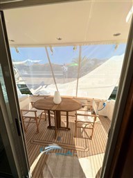 CAYMAN 38  POZZETTO