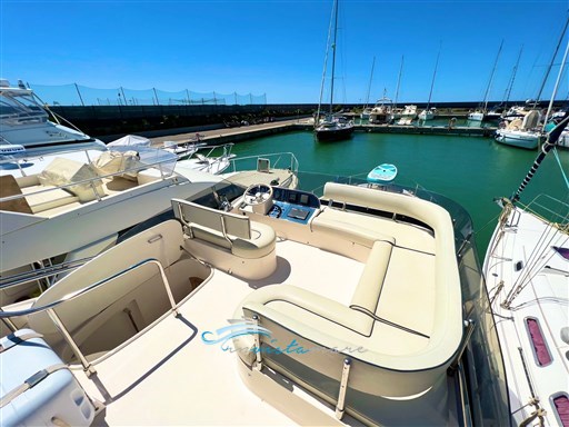 CAYMAN 38 VISTA FLY