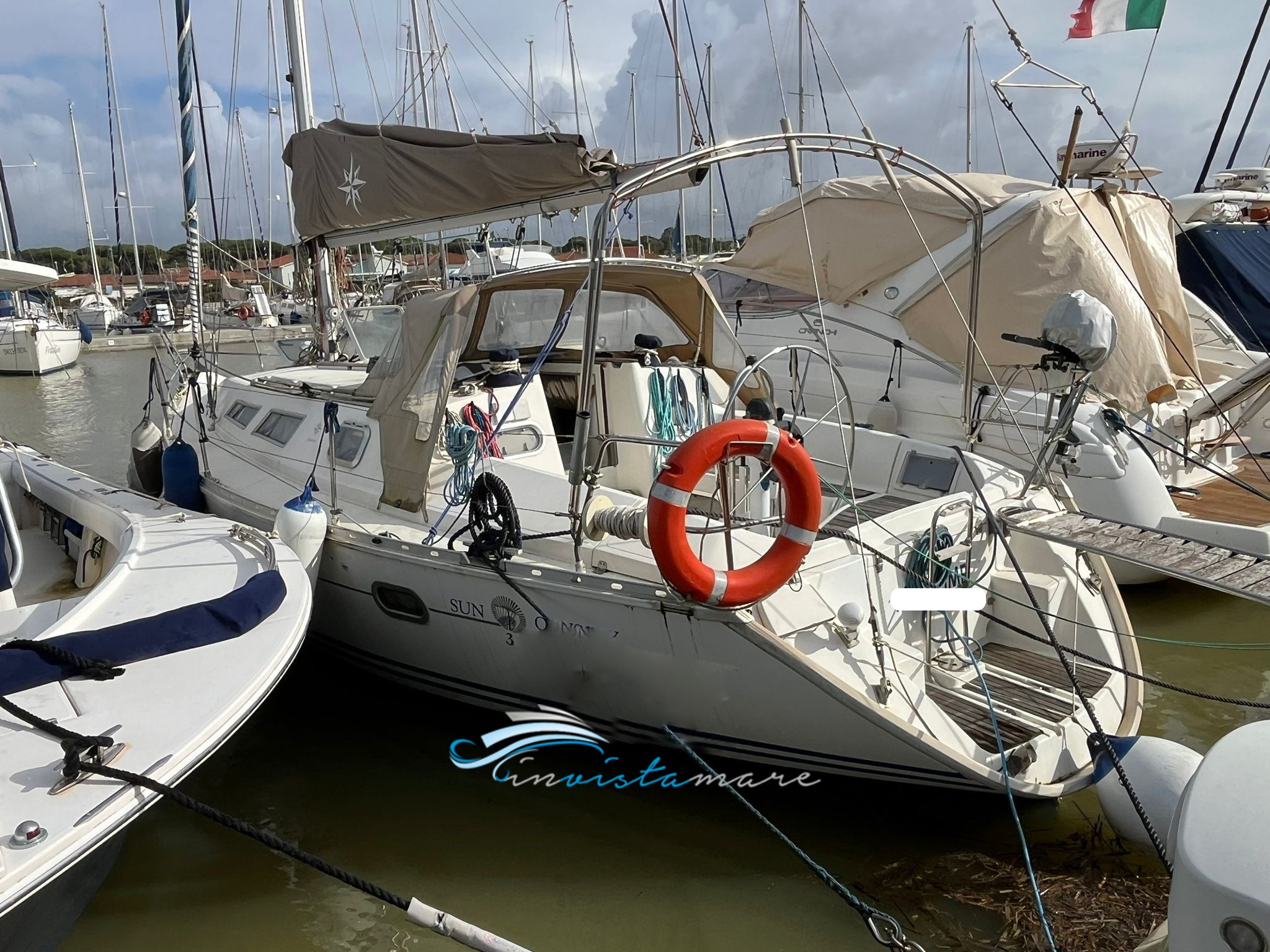 Odyssey 36 esterno
