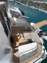 Nimbus 370  pozzetto (2)