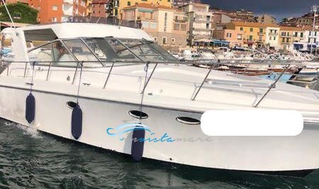 Bertram 38 laterale