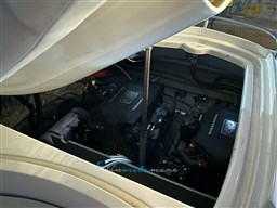 Islamorada 32 vano motore