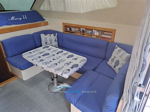 Thyphoon dinette