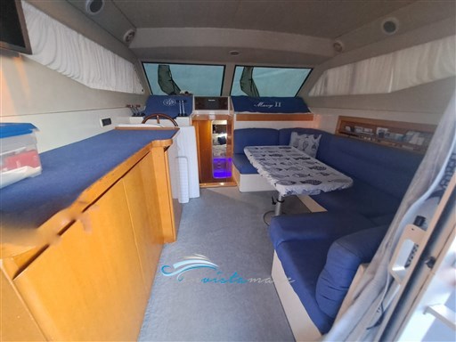Thyphoon interno 1