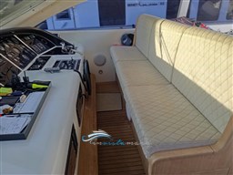 Mangusta 72 guida