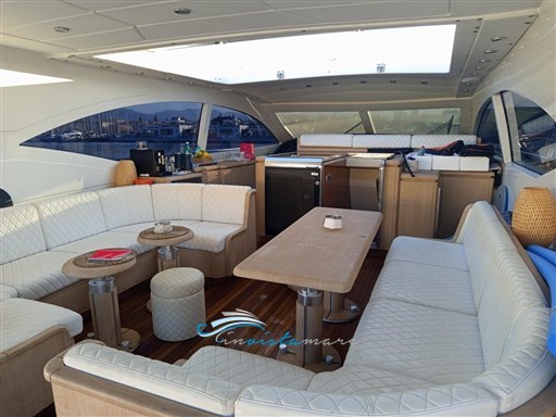 Mangusta 72 dinette 2