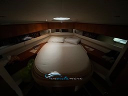 Fiart 42  camera V prua