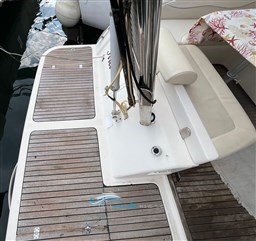 Mano M32 piattaforma