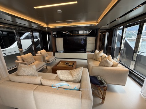 Riva 102 dinette