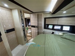 Az 64 camera v prua 1