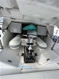 Atlantis 51 garage tender