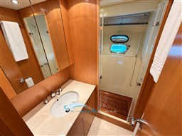 Leopard 24 bagno 1