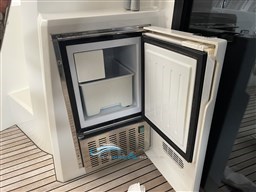 Prestige 460 frigo esterno