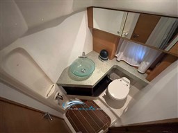 Cranchi 43 bagno