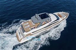 Ferretti 850 navigazione 2