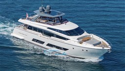 Ferretti 850 navigazione