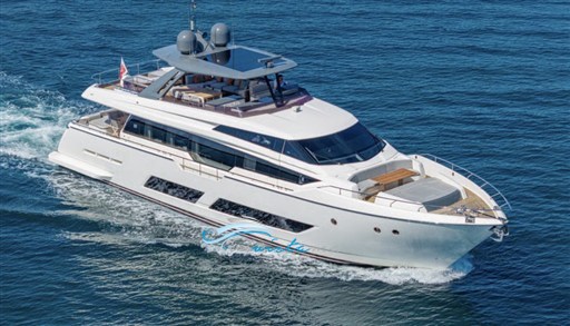 Ferretti Yachts 850