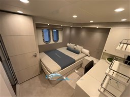 Van Der Valk camera matr. 2