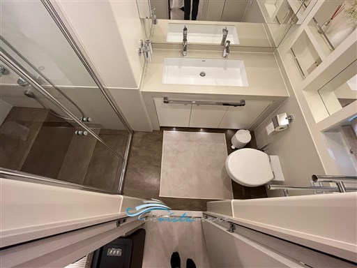Van Der Valk bagno 4