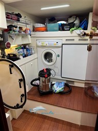 Squadron 55 lavanderia