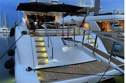 Mangusta 92 pozzetto