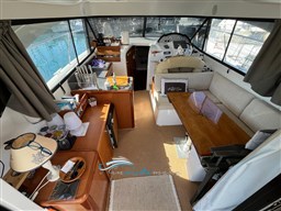 Antares 36 interno