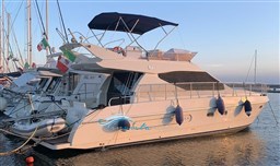 Ferretti 120 esterno