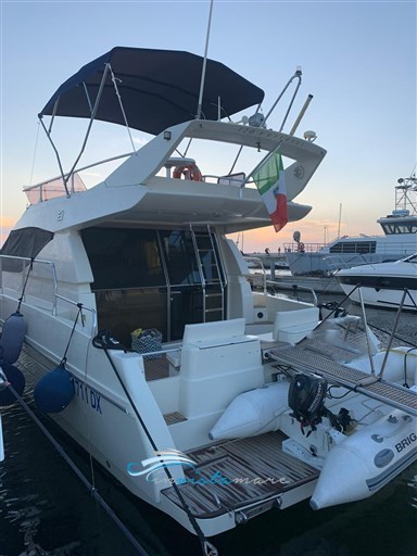 Ferretti 120  esterno 2