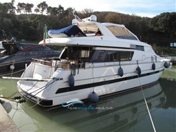 SL 72 esterno