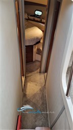 Intermare 33 corridoio