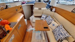 Intermare 33 dinette