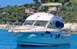Prestige 32 navigazione