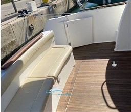 Prestige 32 pozzetto 1