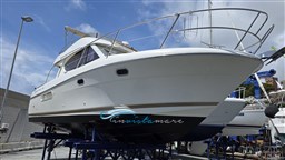 Prestige 32  esterno