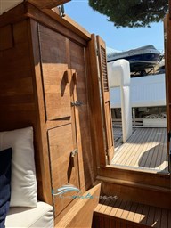 Cigarette 35 entrata