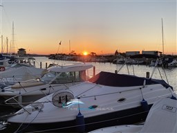 REGAL 2665 ESTERNO 5