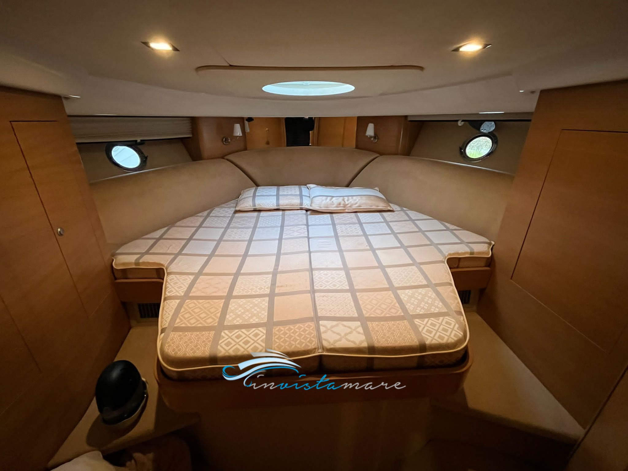 Cranchi 43 camera armatore (