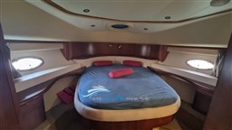 Aicon 52  camera armatore