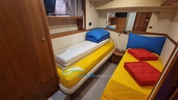 Aicon 52  camera doppia 1