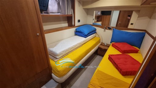 Aicon 52 camera doppia 1