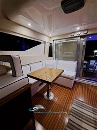 Carnevali 120  dinette