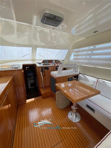 Carnevali 120 interno