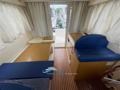 Intermare 30 dinette 1